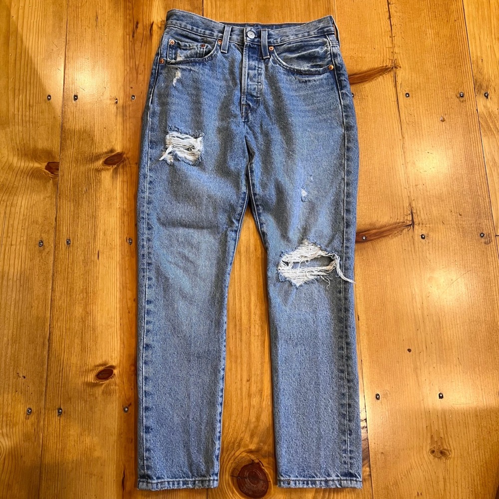 Levis Premium 501 Straight Distressed High Rise Jeans Medium Wash W26 L28 Button